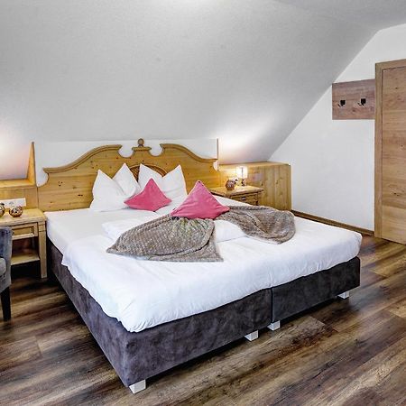 Hotel Ferienglueck Ischgl Esterno foto