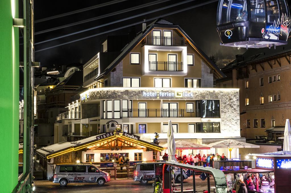 Hotel Ferienglueck Ischgl Esterno foto