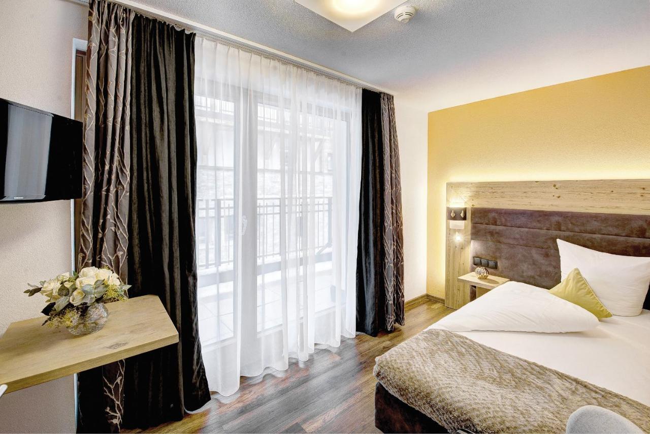 Hotel Ferienglueck Ischgl Esterno foto