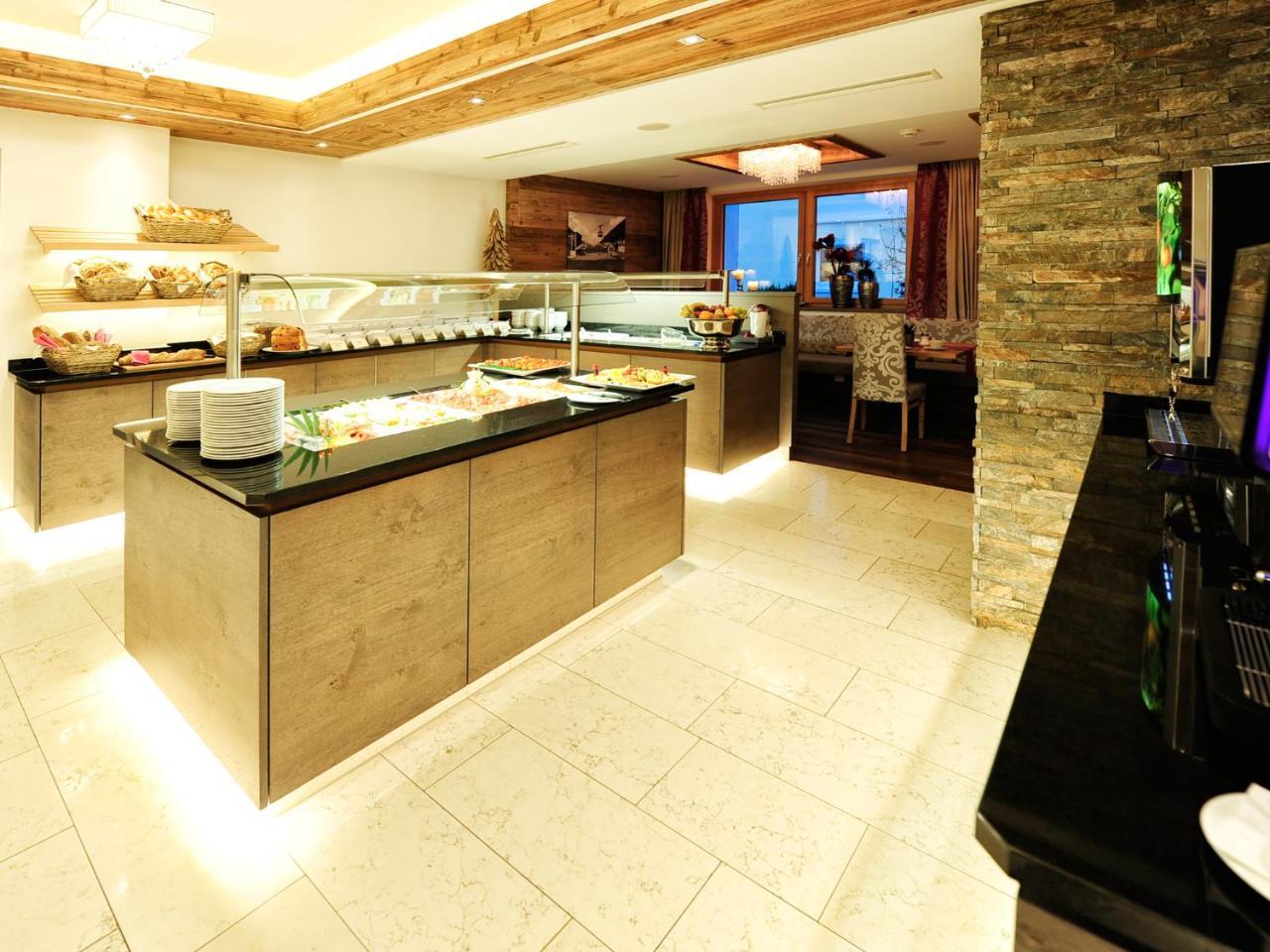 Hotel Ferienglueck Ischgl Esterno foto