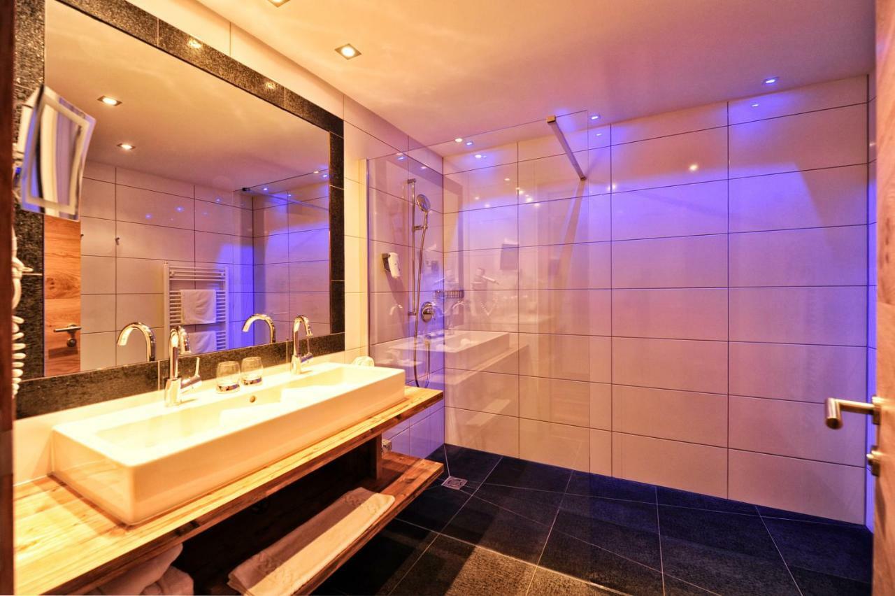 Hotel Ferienglueck Ischgl Esterno foto