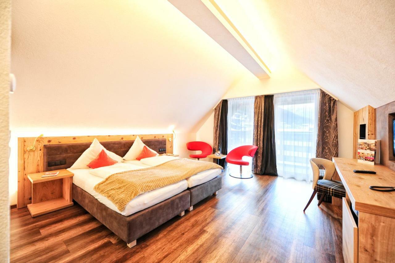 Hotel Ferienglueck Ischgl Esterno foto