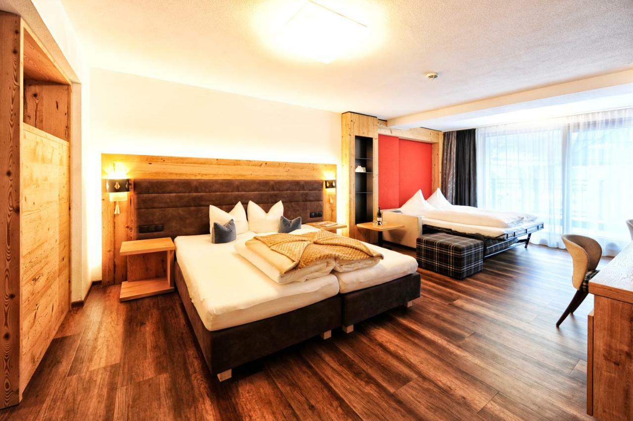 Hotel Ferienglueck Ischgl Esterno foto