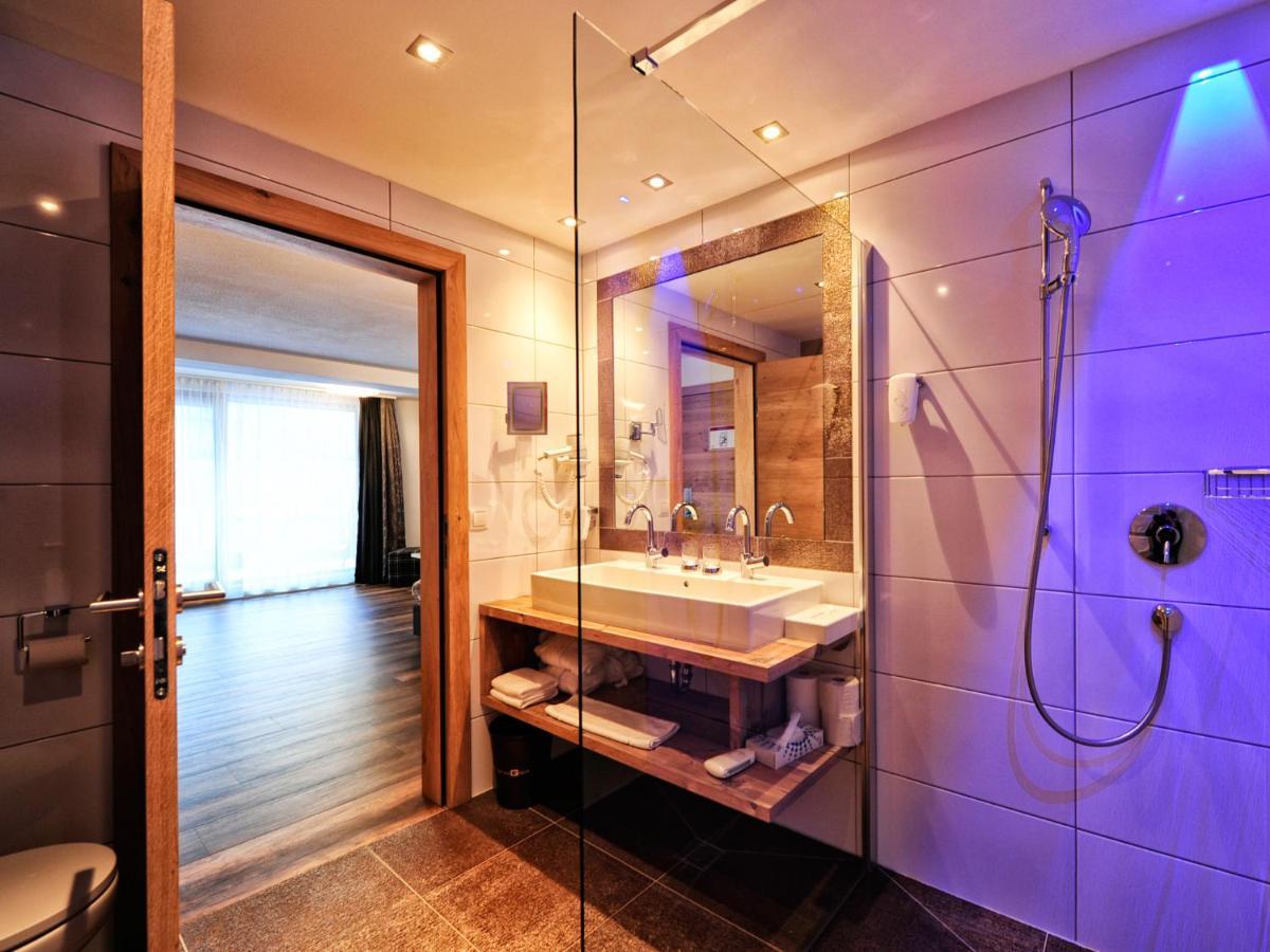 Hotel Ferienglueck Ischgl Esterno foto